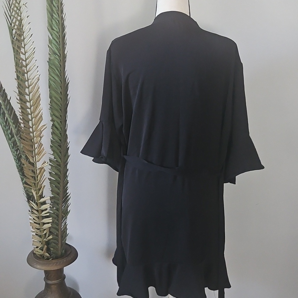 Women's Ruffled Black Robe OSFM - Picture 4 of 12